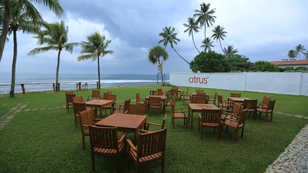 Citrus Hikkaduwa Hotel Exterior photo